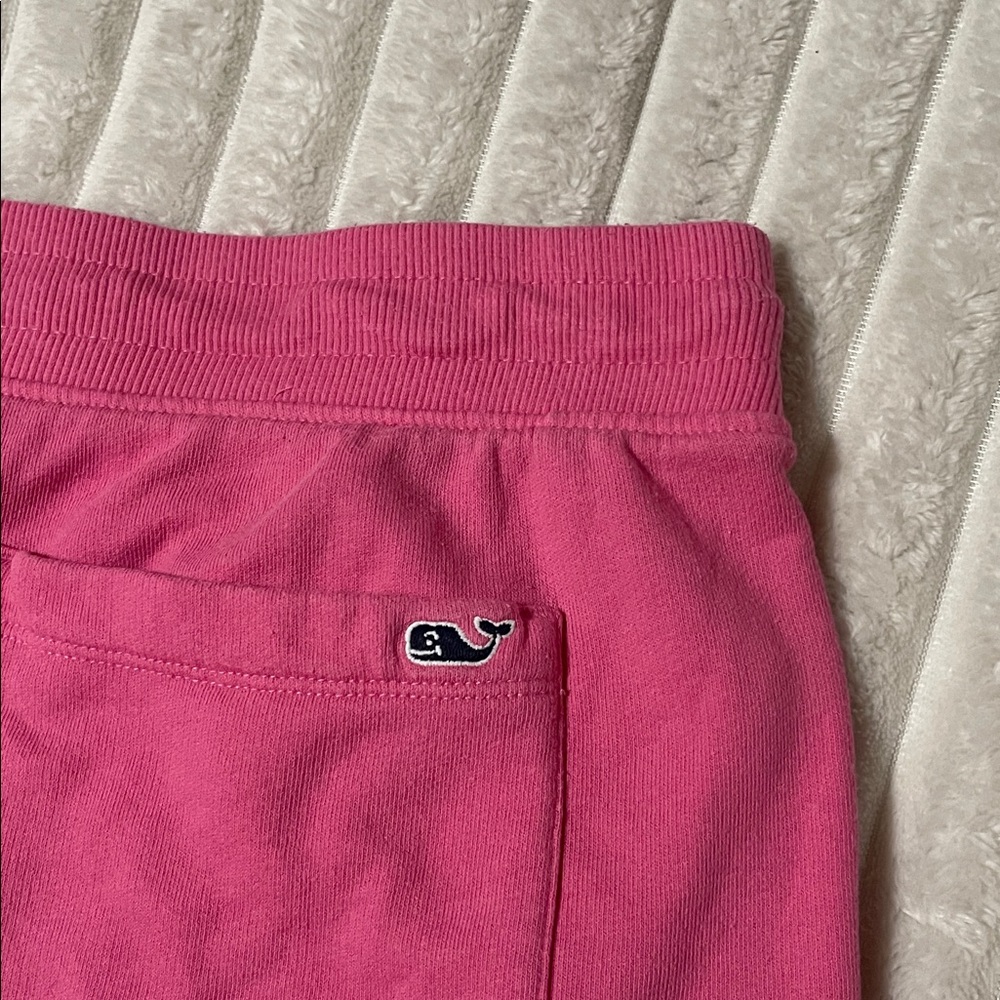 Vineyard Vines Shorts | Size Medium - Picture 2 of 6